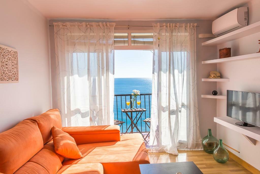 Piso Primera Linea De Playa マラガ エクステリア 写真